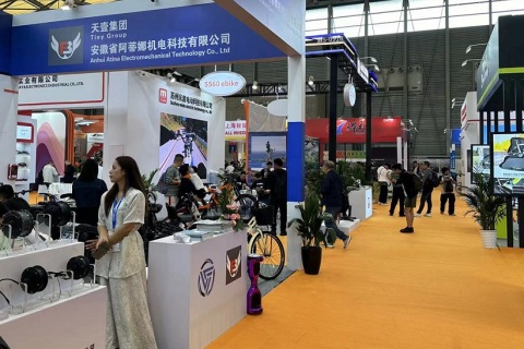 中国(上海)国际电动车及零配件展览会展会现场图片