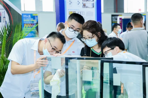 广州国际玻璃展览会展会现场图片