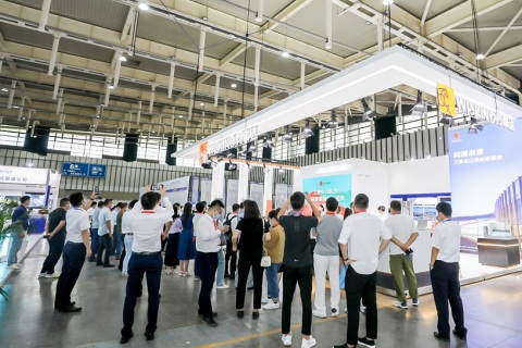 上海亚洲建筑表皮设计与材料展览会展会现场图片