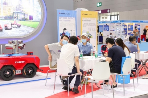 上海国际医用化工材料产品技术与设备展览会展会现场图片