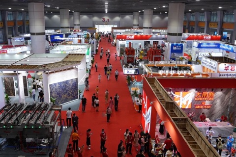 中国日用陶瓷技术装备及原辅料展览会展会现场图片