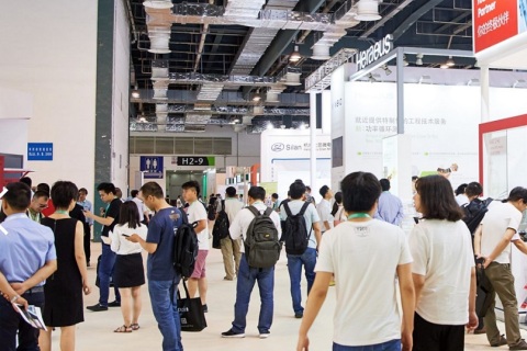 中国(上海)国际电力元件、可再生能源管理展览会展会现场图片