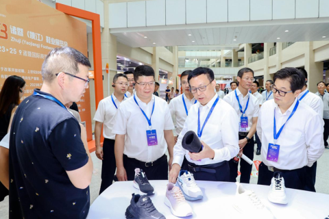诸暨大唐国际袜业展-大唐袜博会展会现场图片