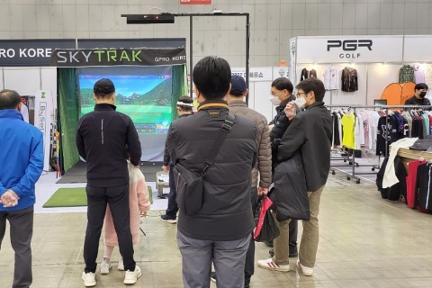 韩国高尔夫球用品展览会展会现场图片