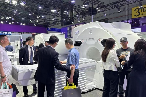 中国(广州)国际医疗器械设计与制造展览会展会现场图片