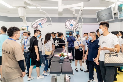 全国医院建设大会展会现场图片
