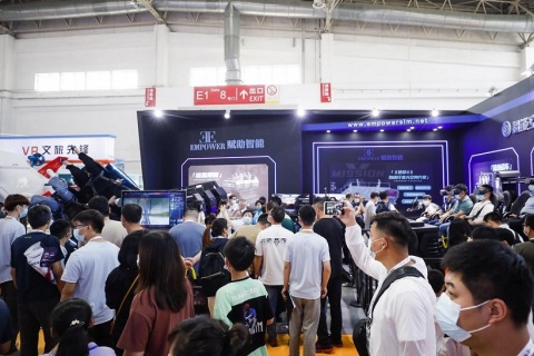 中国主题娱乐展-郑州游乐设施展展会现场图片