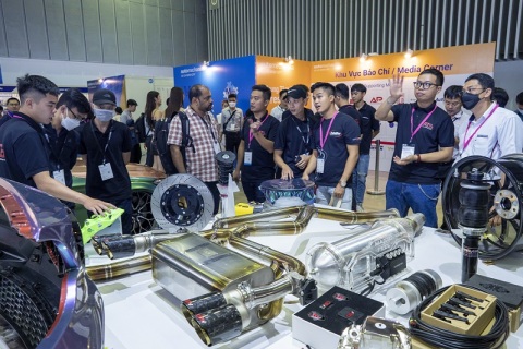 越南胡志明汽车配件展览会展会现场图片