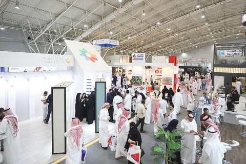 沙特利雅得建筑建材、工程机械、高空作业展览会展会现场图片
