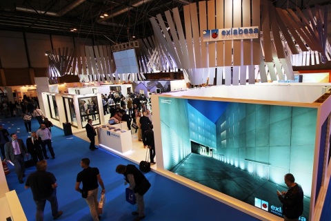 西班牙马德里国际门窗、遮阳展览会展会现场图片