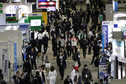 日本横滨嵌入式展览会展会现场图片
