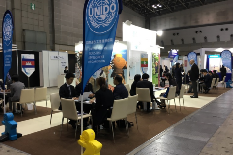 日本东京化工展览会展会现场图片