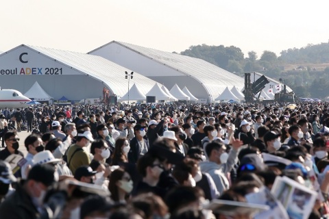 韩国首尔军警防务展览会展会现场图片