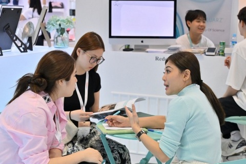 马来西亚吉隆坡美容展展会现场图片