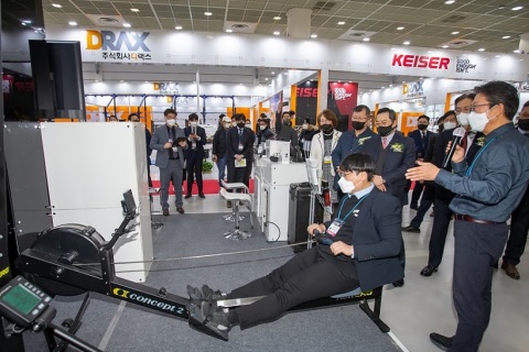 韩国首尔户外体育运动用品及健身器材展览会展会现场图片