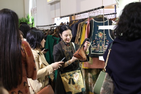 北京服装定制展展会现场图片
