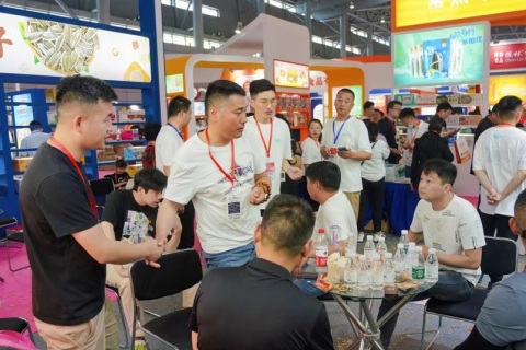 中国(合肥)坚果果干食品展览会展会现场图片