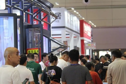 郑州设计周展会现场图片