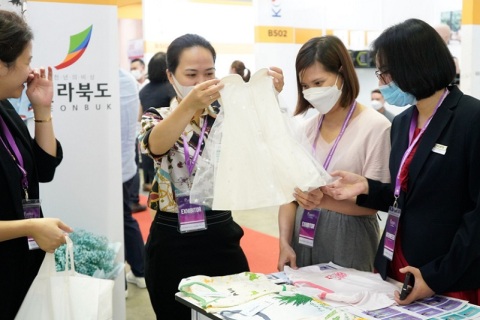 越南河内孕婴童、玩具展览会展会现场图片